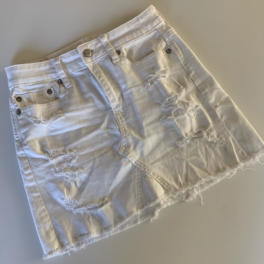 American Eagle High-Waisted White Mini Skirt
